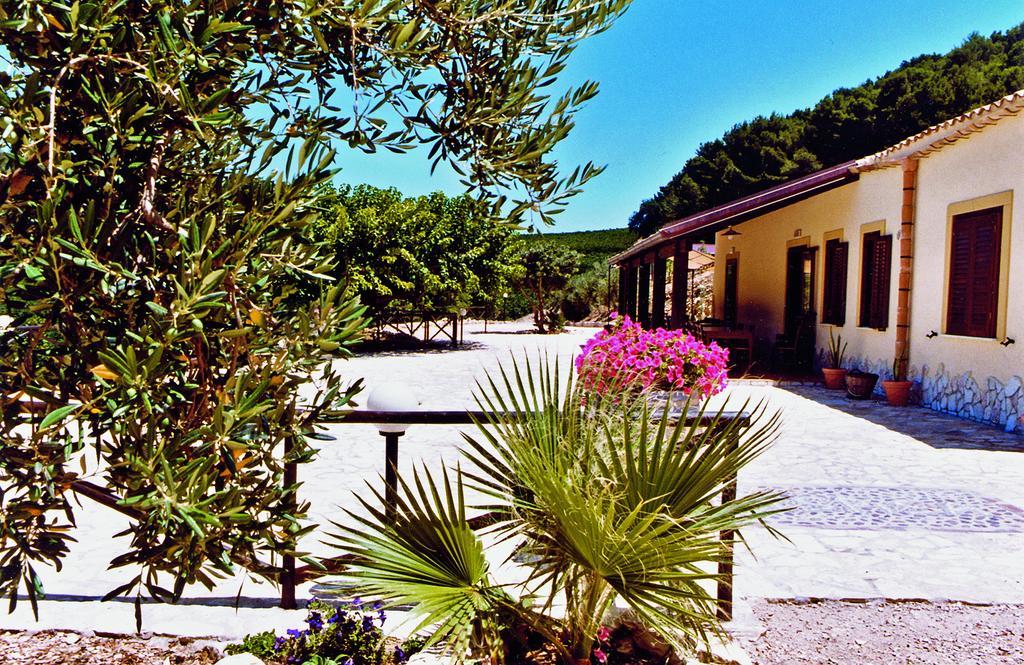 Agriturismo Tenute Pispisa Segesta Calatafimi Zewnętrze zdjęcie